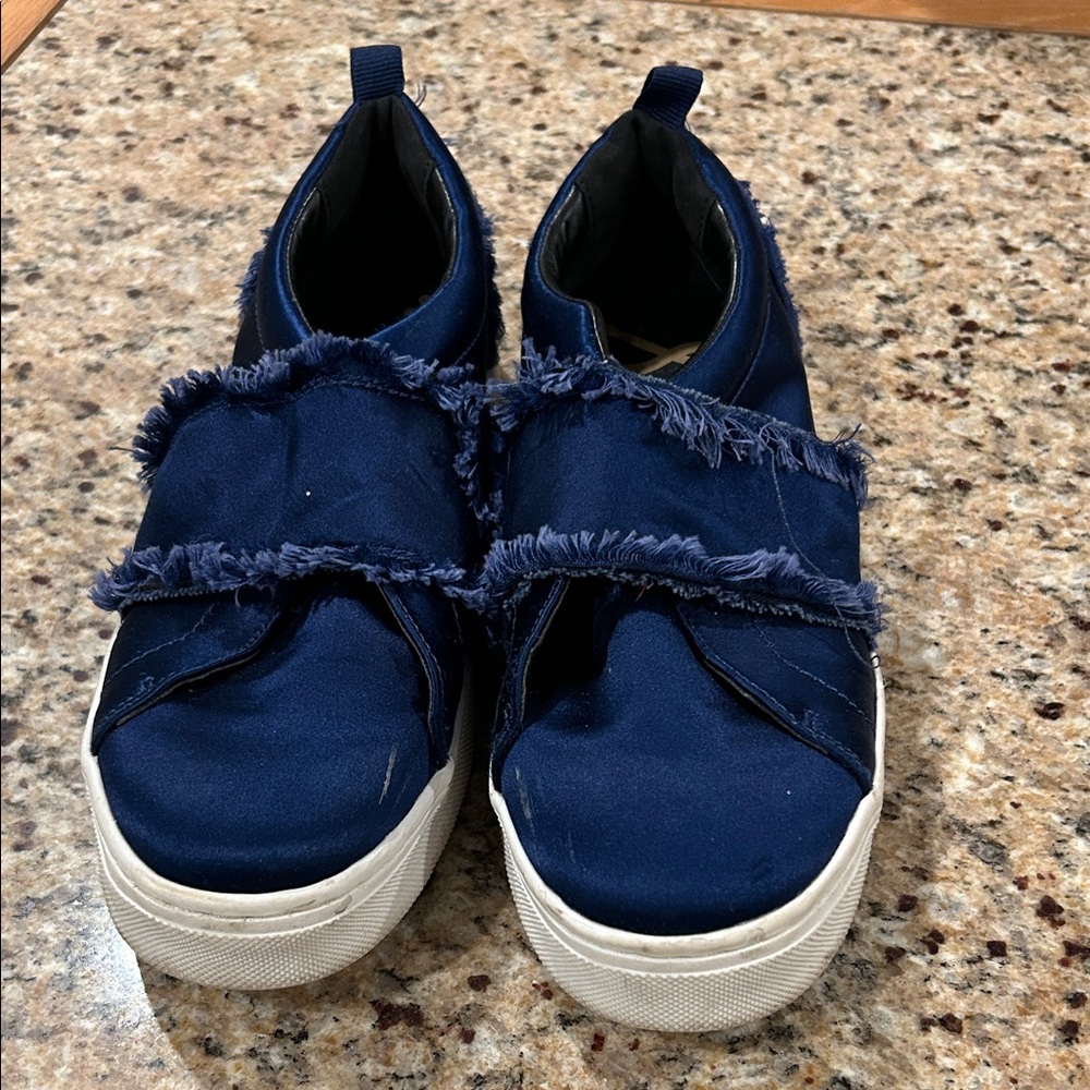 Sam Edelman Navy Blue Sneakers